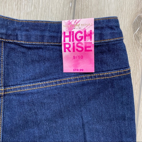 SOLD - Nicki Minaj High Rise Dark Festival Shorts - Picture 7 of 8